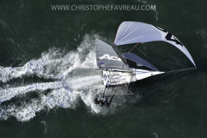 Howie Hamlin is first 18 footer in Bridge to Bridge